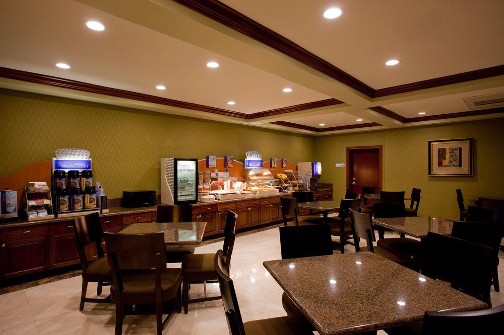 Holiday Inn Express Hotel & Suites Woodland Hills By Ihg Los Angeles Dış mekan fotoğraf