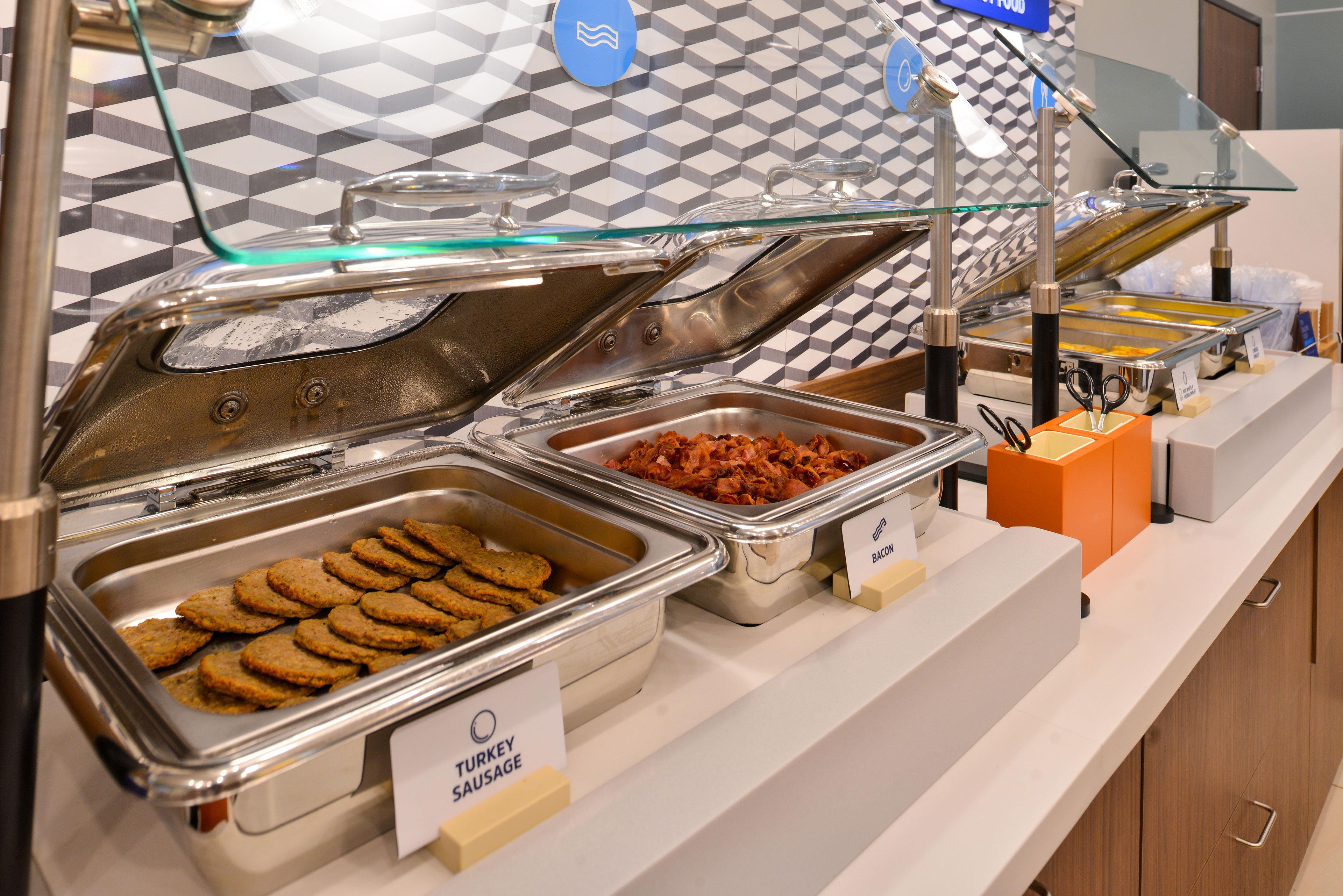Holiday Inn Express Hotel & Suites Woodland Hills By Ihg Los Angeles Dış mekan fotoğraf