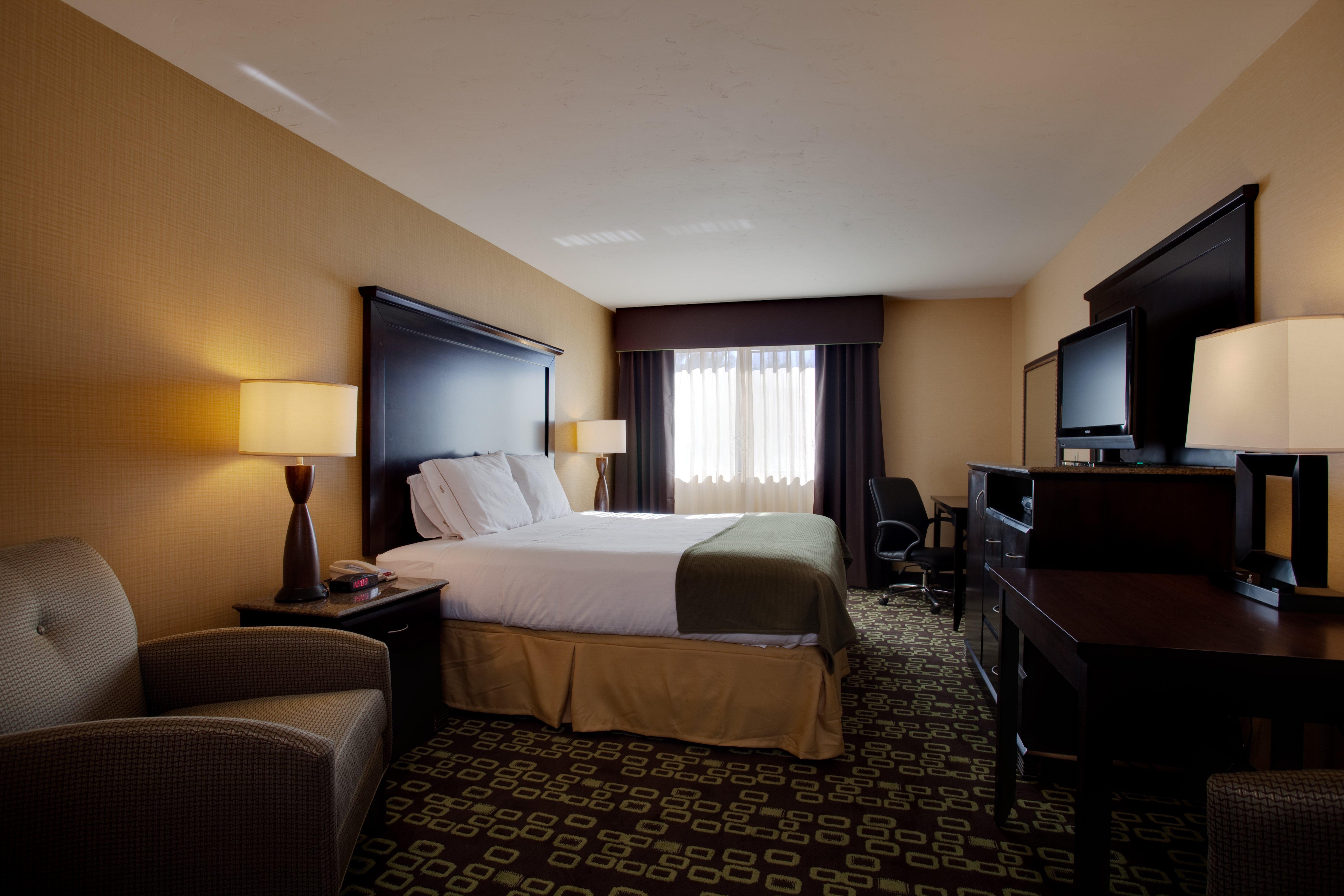 Holiday Inn Express Hotel & Suites Woodland Hills By Ihg Los Angeles Dış mekan fotoğraf